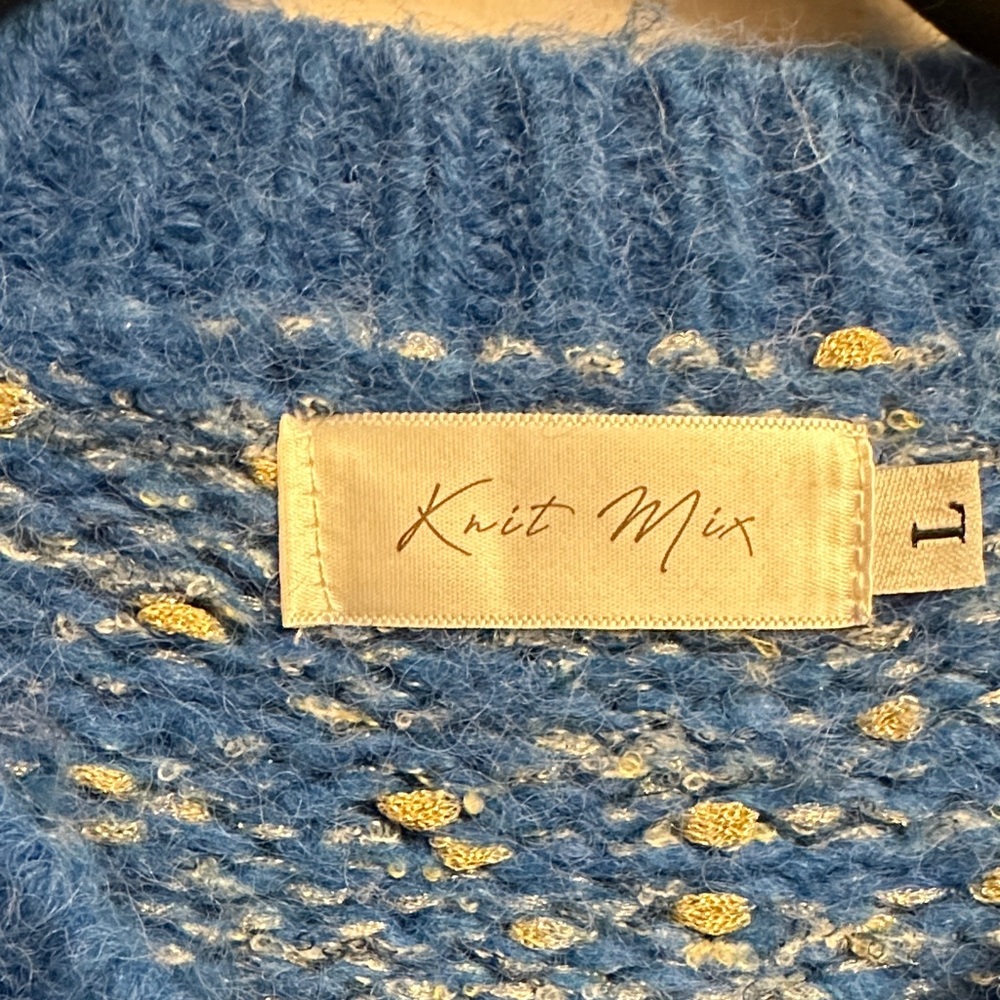 Blue and gold Cardigan - Picture 2 of 8